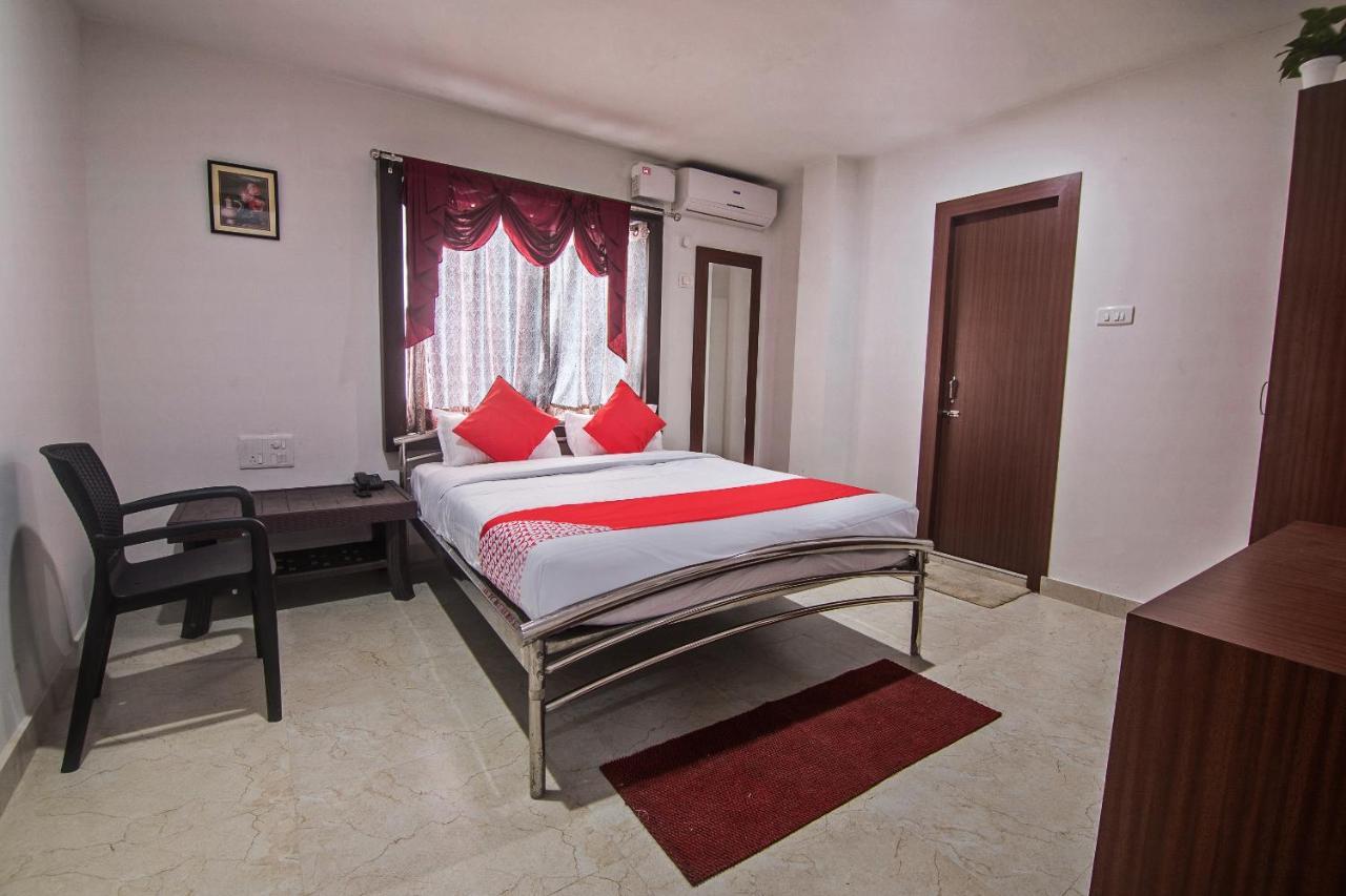 Oyo 14431 Sai Nivas Hotel Guwahati Eksteriør billede
