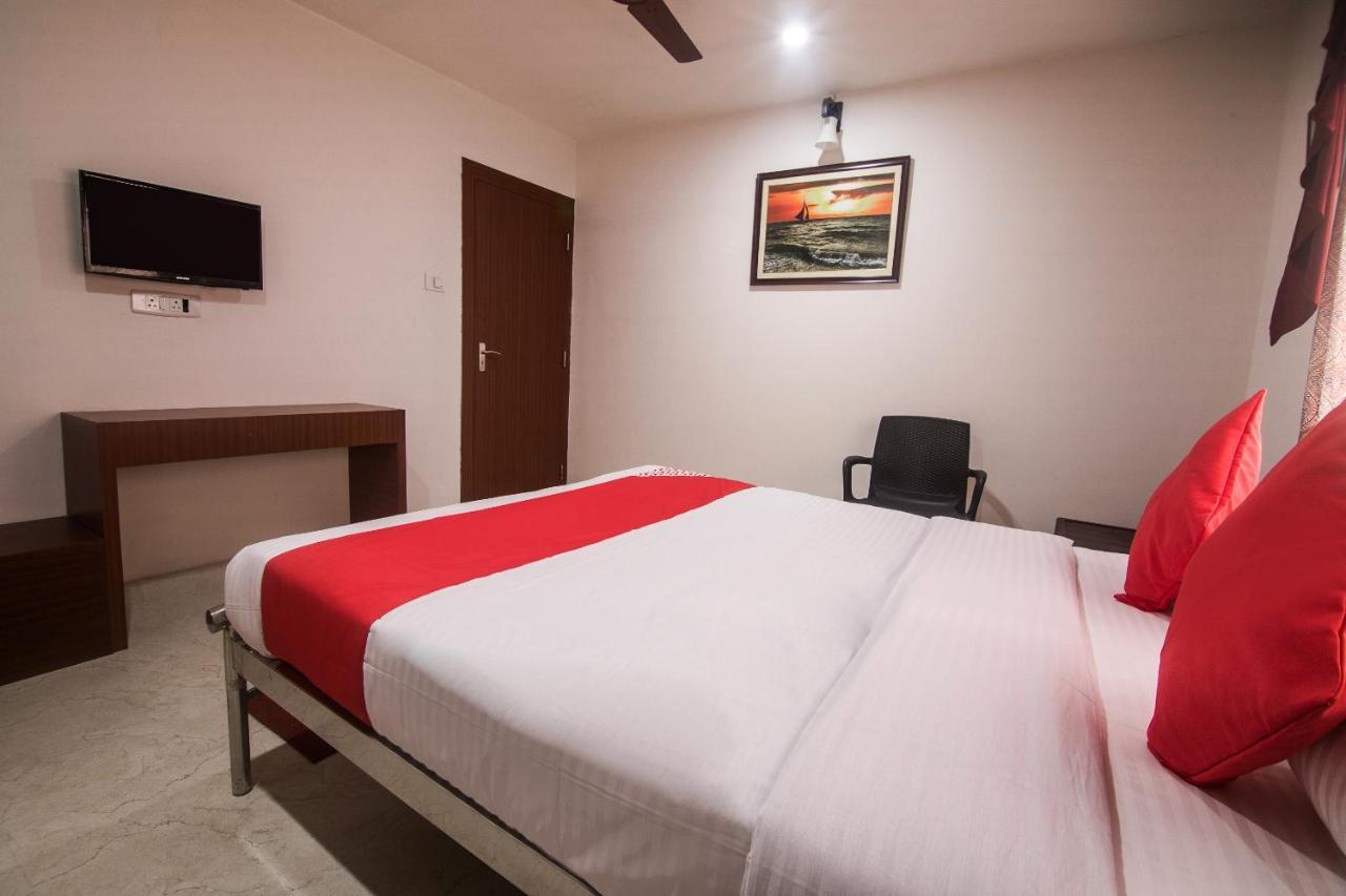 Oyo 14431 Sai Nivas Hotel Guwahati Eksteriør billede